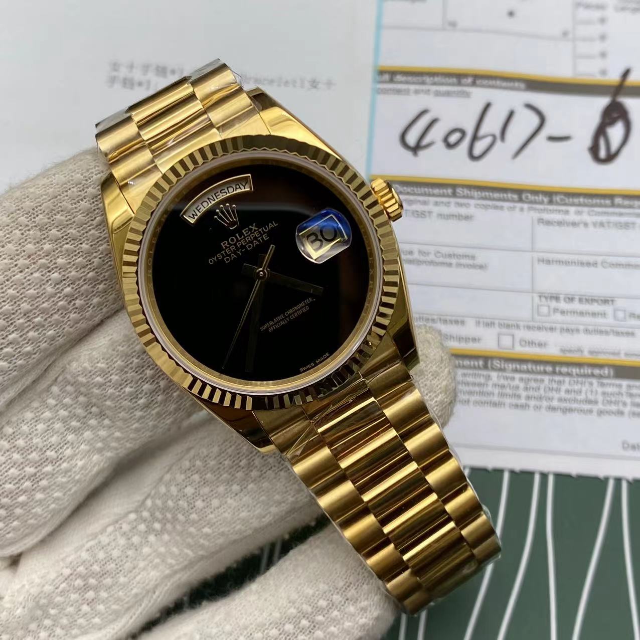 Super clone Replica Day Date - Gold/Black President