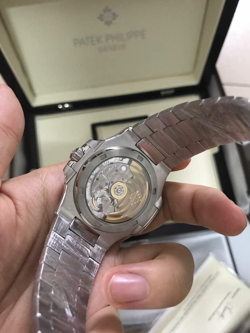 Swiss made Best Replica Patek Philippe Nautilus Jumbo 5719/10G-010 DM Stainless Steel & Diamonds Diamond Dial Swiss 324SC - Replica Swiss Clones Watches